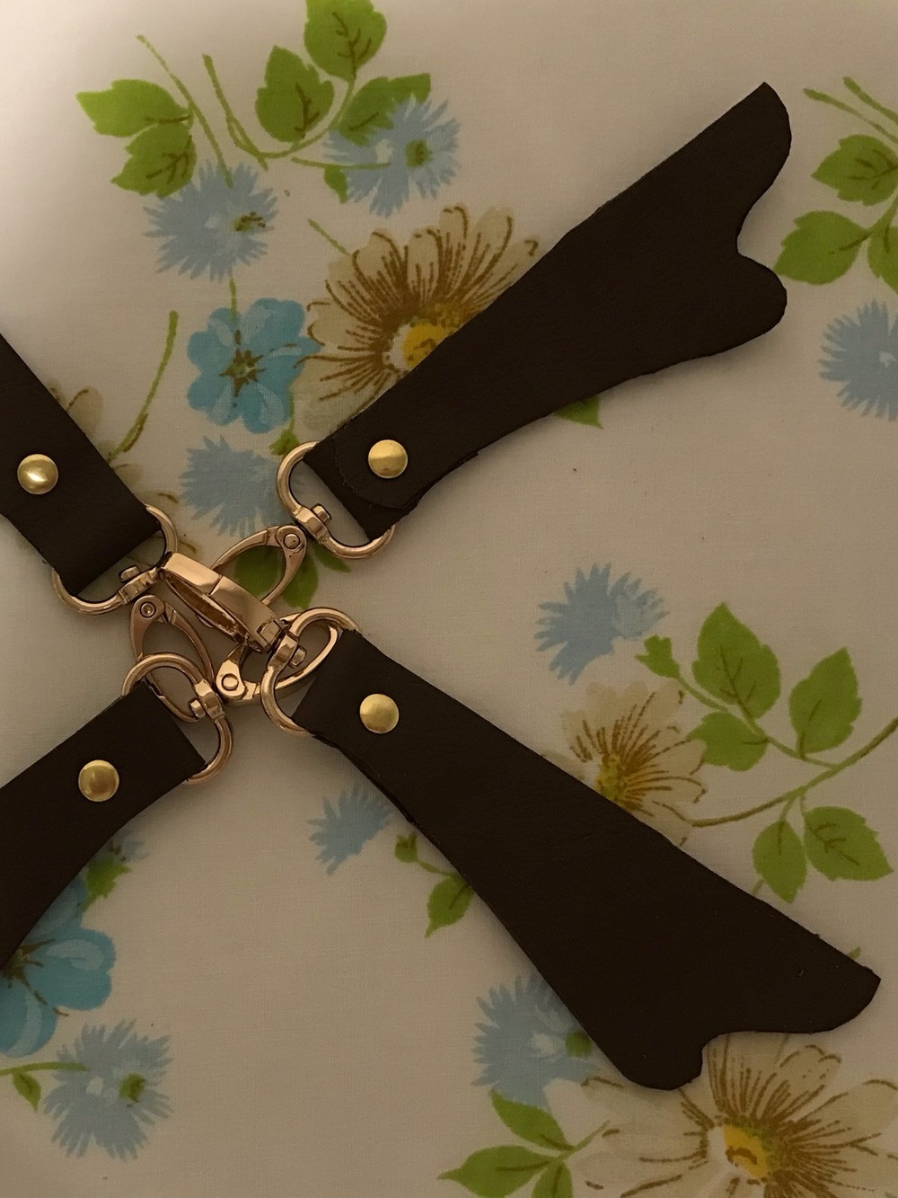 🚨Reserved 🚨 Lot of 4 Brown Leather Connector with Gold Hardware Keychain